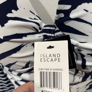 Island escape Cuba tank